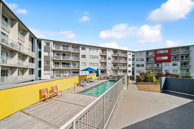 B209/130 Anzac Street Takapuna_17