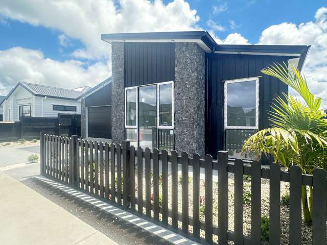 54 Tukutata Crescent Milldale_4