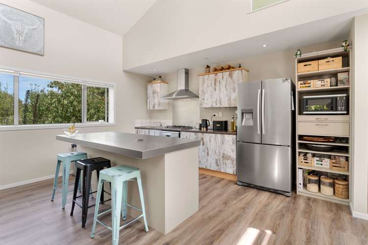 178 Cornwall Road Carterton_12