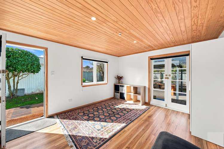 66 Saint Martins Road St Martins_12