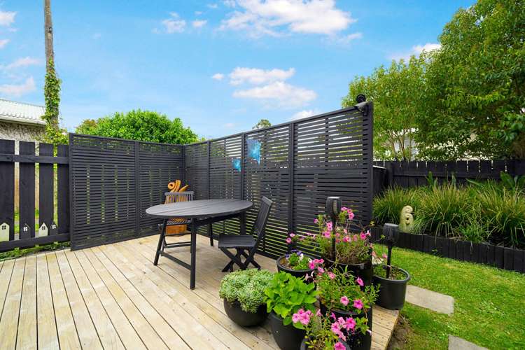 28B Kirrie Avenue Te Atatu South_20