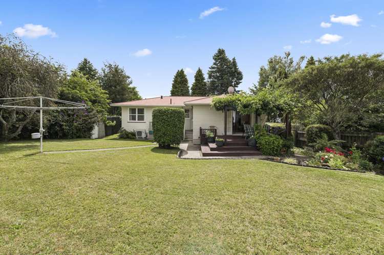 33 Alastair Avenue Owhata_15