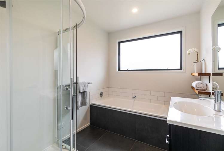 6 Violet Way Lower Shotover_18