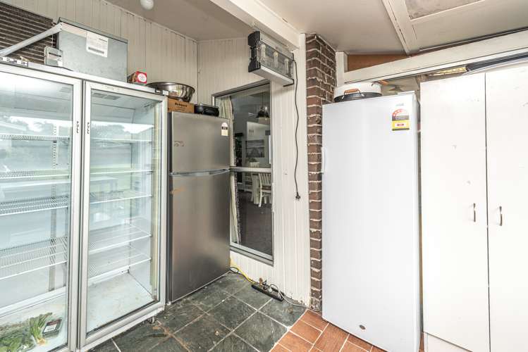 40 Exeter Crescent Springvale_17