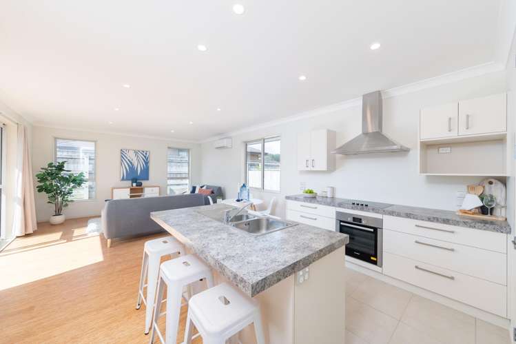 72 Sunstone Crescent_0