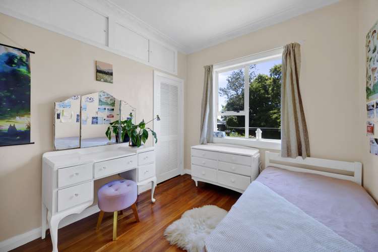 114 Brecon Road Stratford_21