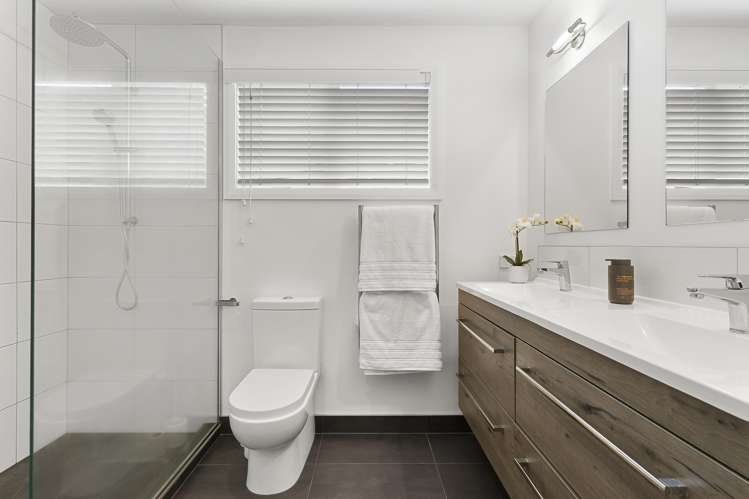 8 Kiwi Road Devonport_15