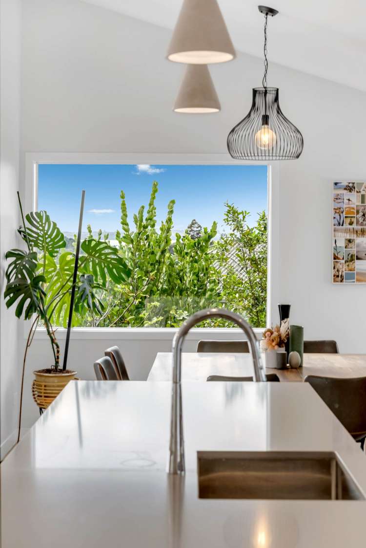 11 Shelly Bay Road Beachlands_34