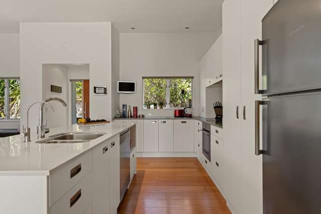 Space, Sunshine, and Stunning Sea Views