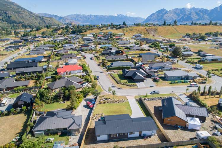 5 Paradise Place Lake Hawea_25