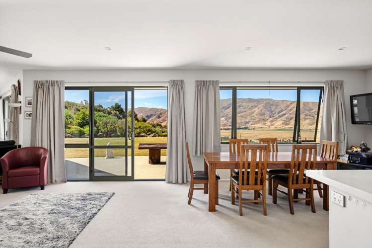 171 Pukekowhai Drive Queensberry_6