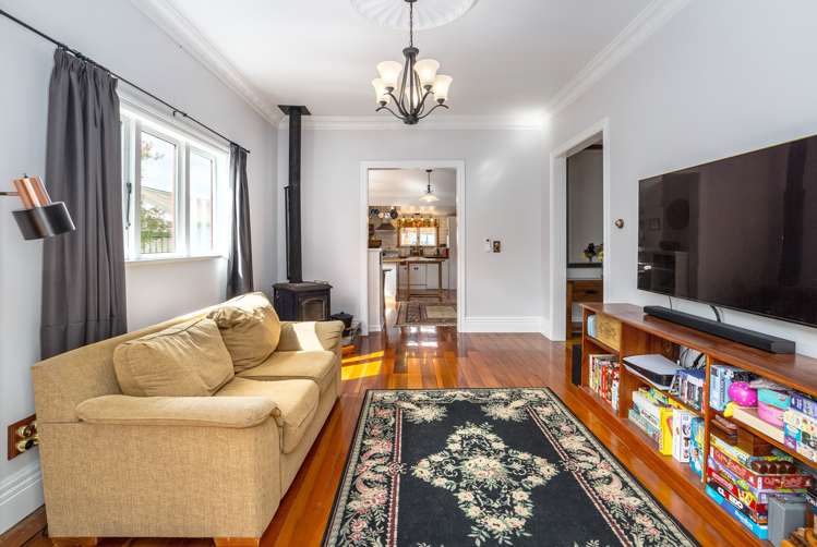 11 Waite Street Featherston_3