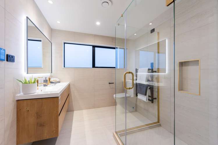 3 Waitai Close Long Bay_19