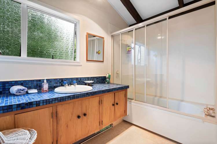 15 Glenwood Avenue Birkenhead_13