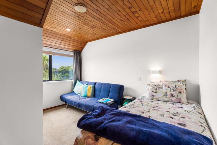 401 Redoubt Road Totara Park_11