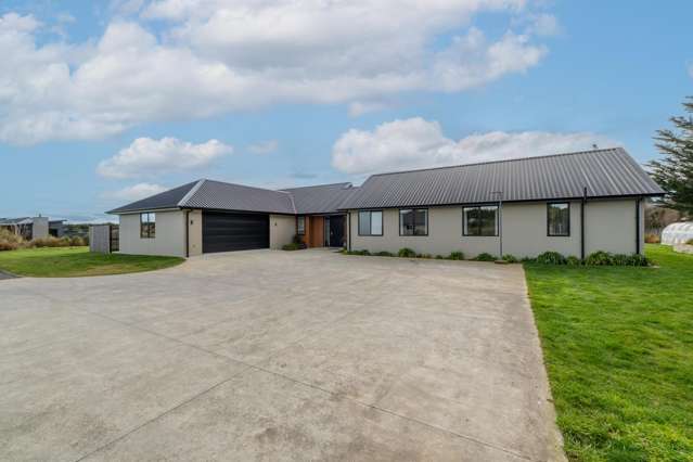 111 Blairlogie Close Otatara_2