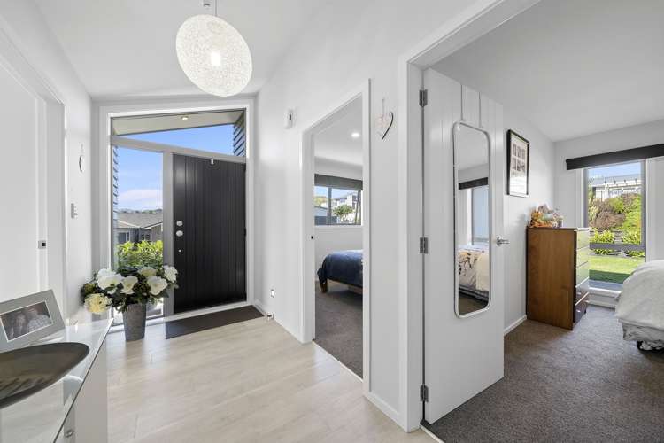 2 Ihakara Arthur Lane Aotea_2