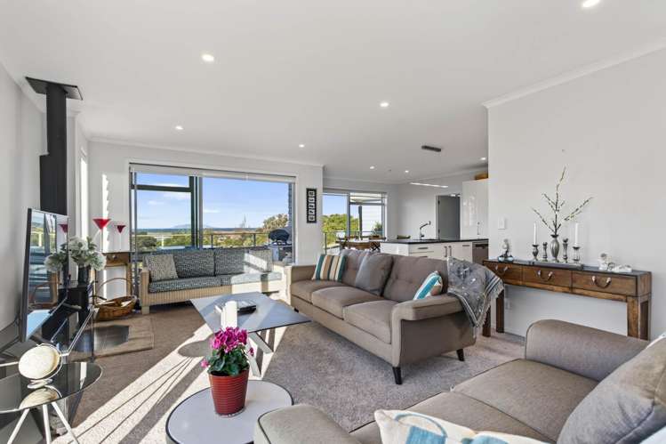 10 Taranui Place Mangawhai Heads_4