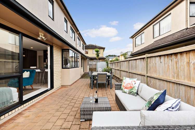 1 Silverwood Drive Flat Bush_12