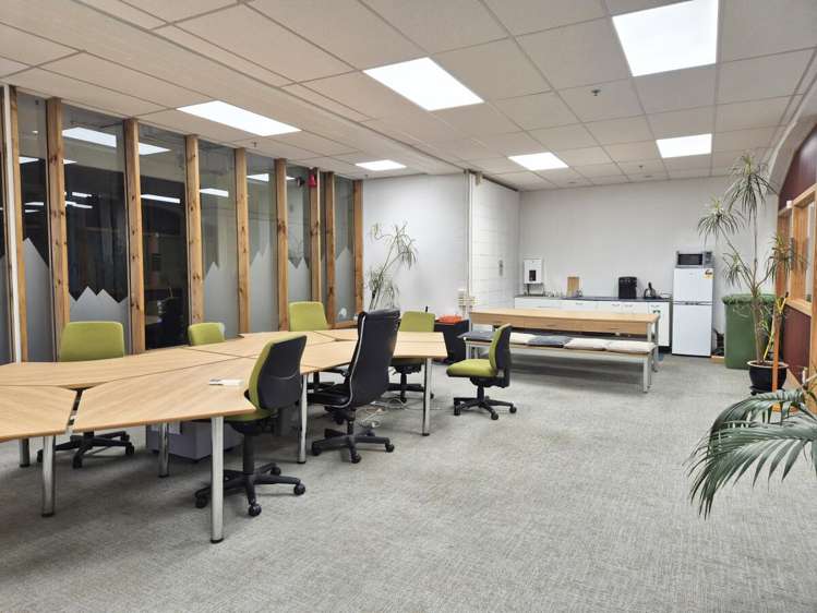 21 Left Bank Wellington Central_4