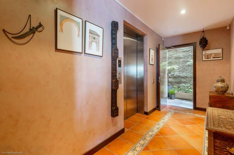 2/275 Wakefield Quay Stepneyville_15