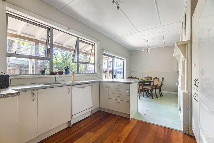 48 Old Wairoa Road Papakura_5