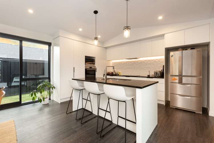 68 Pakanga Grove Pyes Pa_2