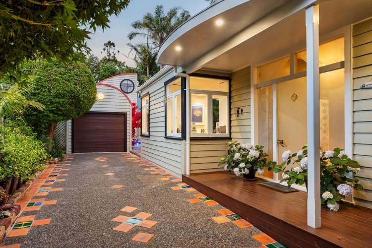 1A Summit Drive Mt Albert_26