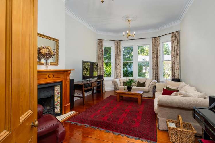 707 & 707B New North Road Mount Albert_17