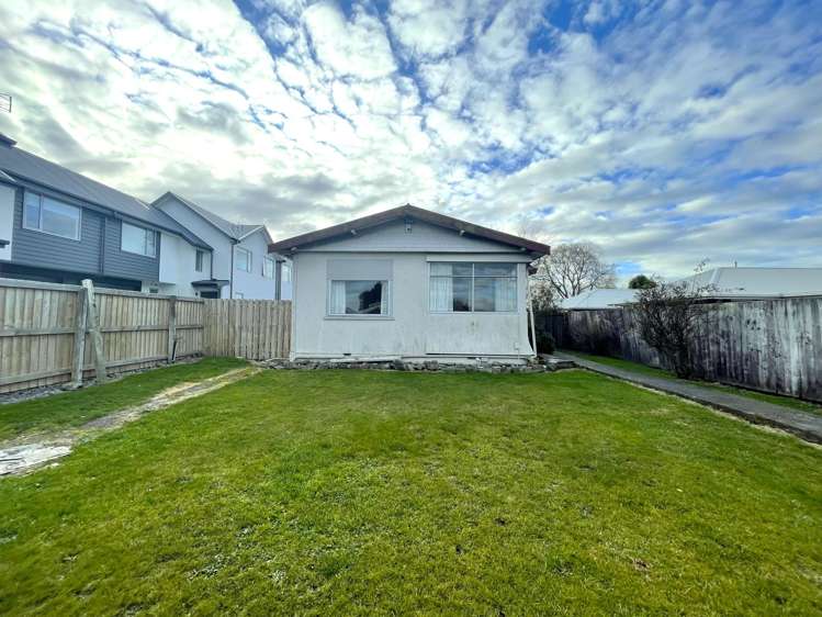 10 Peverel Street_0