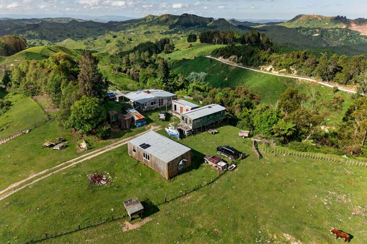 551 Parikanapa Road Tiniroto_12