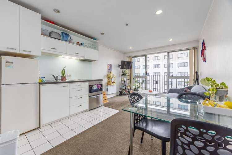 1115/53 Cook Street_1