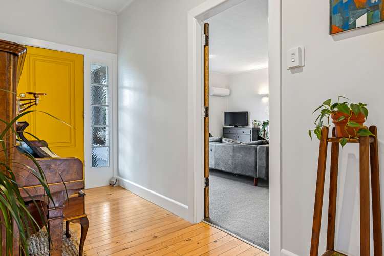 6 Church Street Amberley_5