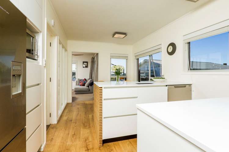 2/15 Winscombe Street Belmont_8