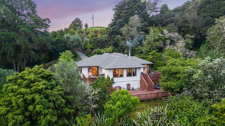 42 Hungry Creek Road Puhoi_24