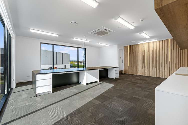 Unit 1/149 Ossie James Drive Rukuhia_3