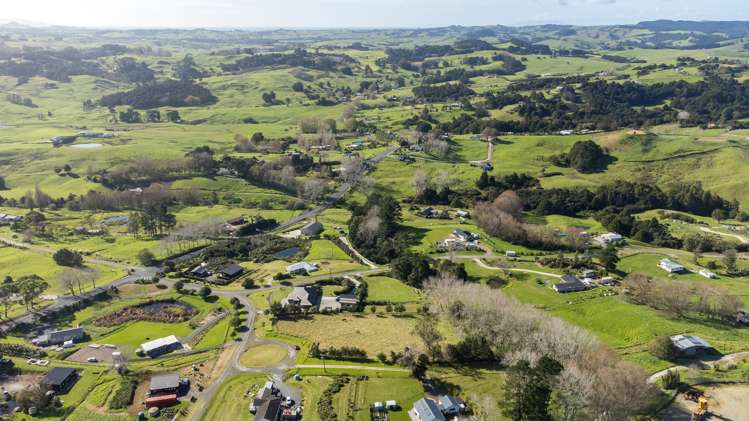 Pavel Place Kaiwaka_10