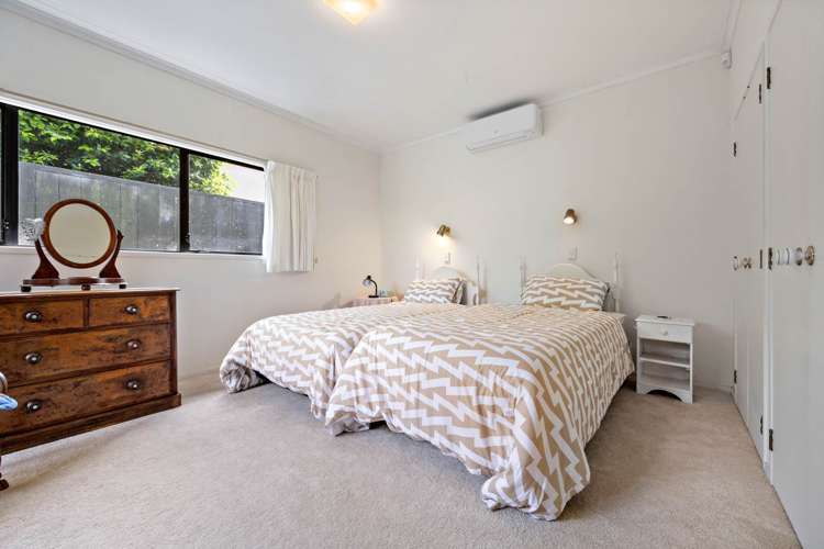 2/49 Hanene Street Saint Heliers_13