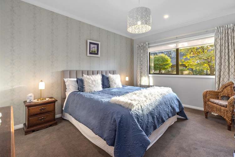 6 Sandys Lane Wanaka_11
