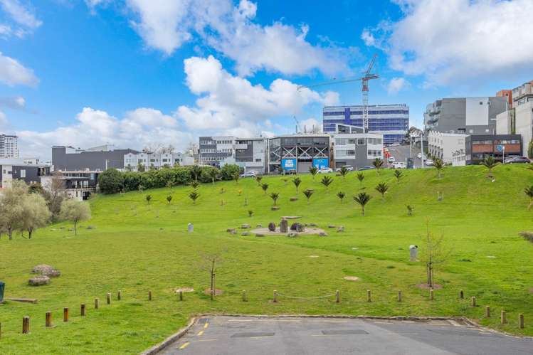 309/15 Rendall Place Eden Terrace_12