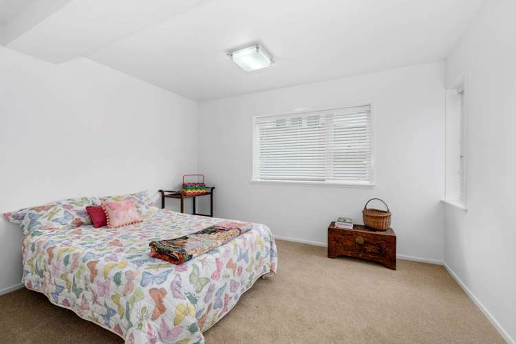 14 Owens Road Devonport_20