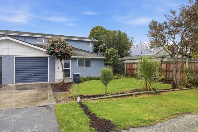 Superb Location, Superb Opportunity