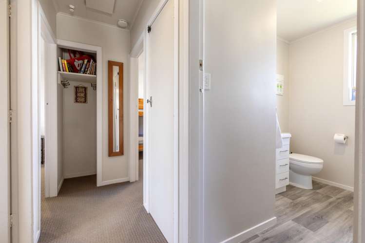 20 Runuku Grove Turangi_15
