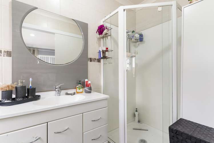 8 Mattalie Place Manurewa_10