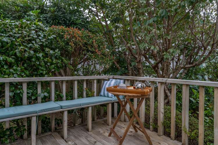 2 Myers Grove Churton Park_15