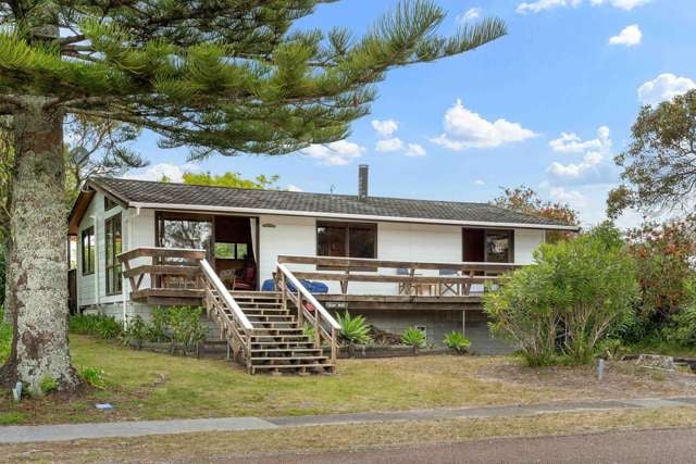 Retro Retreat with Water View!