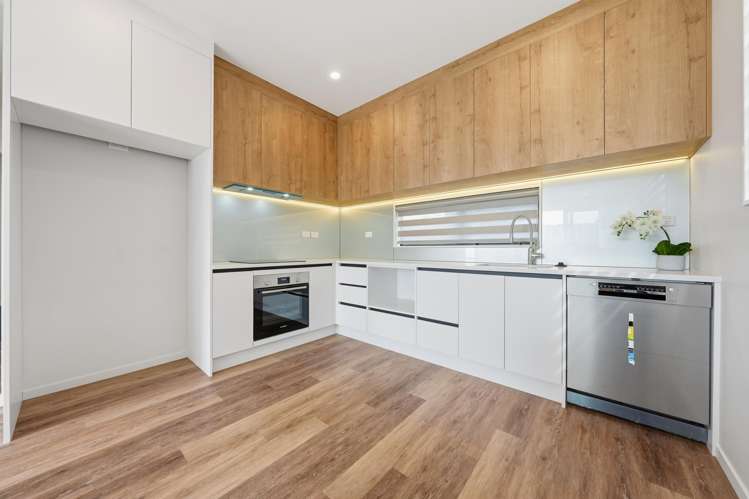 14 Mihi Lane Hobsonville_7