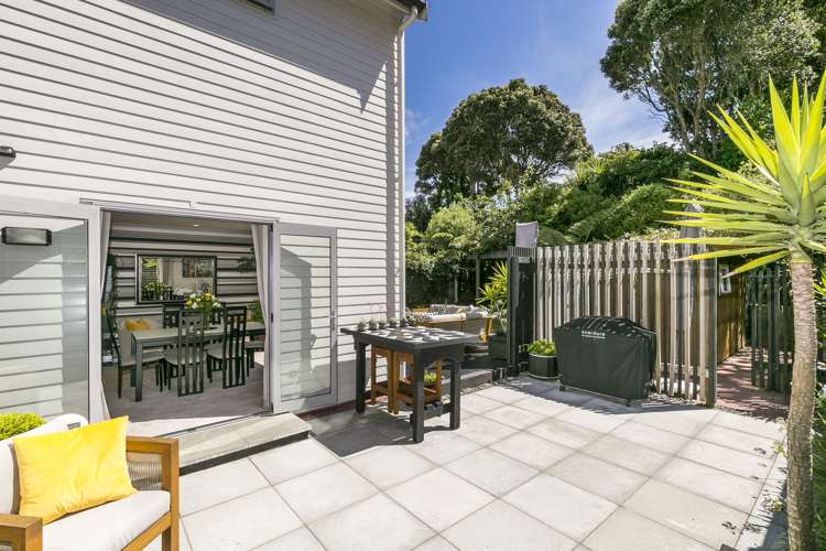 15/36 Dee Street Island Bay_7