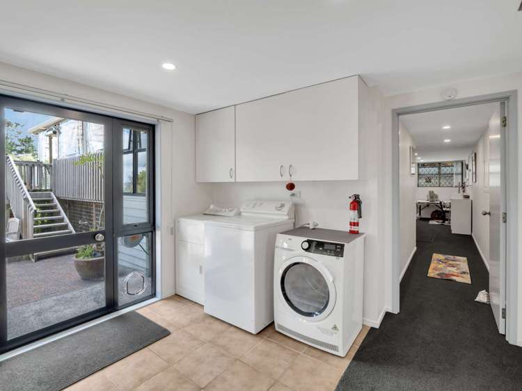 11 North Way Titirangi_25