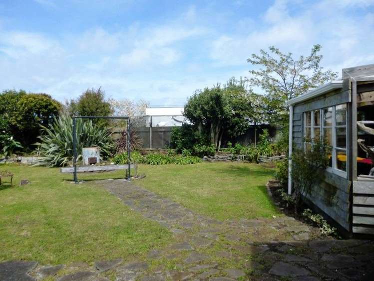 20 Gisborne Terrace Opunake_17